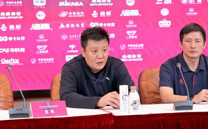 app下载-网传王之腾接手U17女排！大运会第八+临场拉胯，世锦赛要悬？|上海女排|中国女排|袁志|新规则|规则_新浪新闻