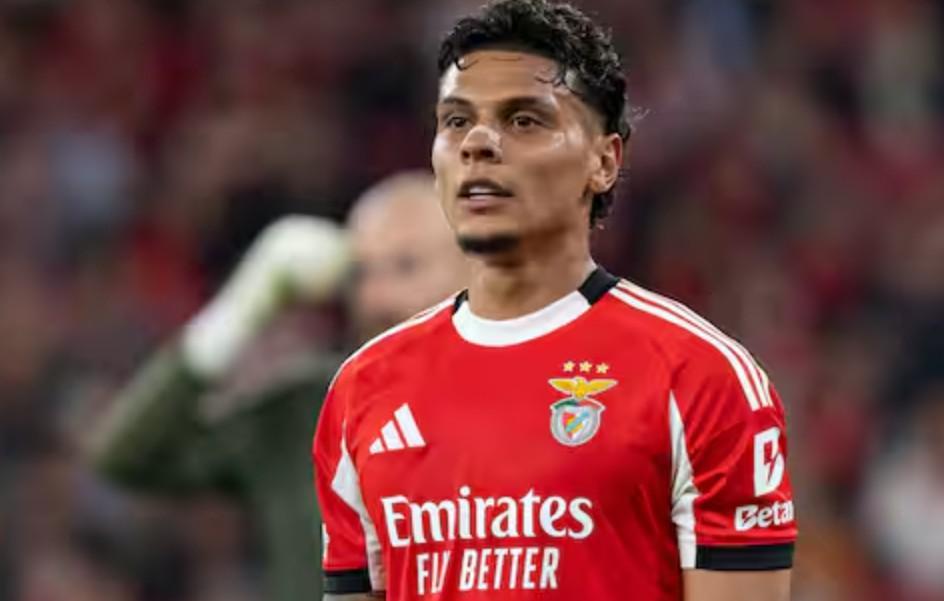 体育视频直播-意天空：那不勒斯有意本菲卡中场里奥斯，已进行初步接触